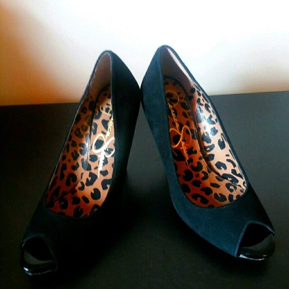 Jessica Simpson Suede Pumps